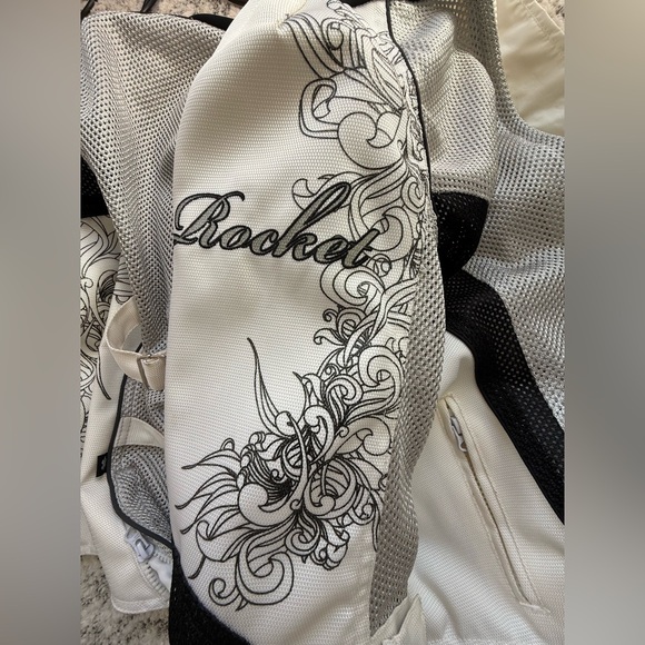 JOE ROCKET CLEO 2.2 WOMEN’S MOTORCYCLE JACKET - Picture 8 of 12